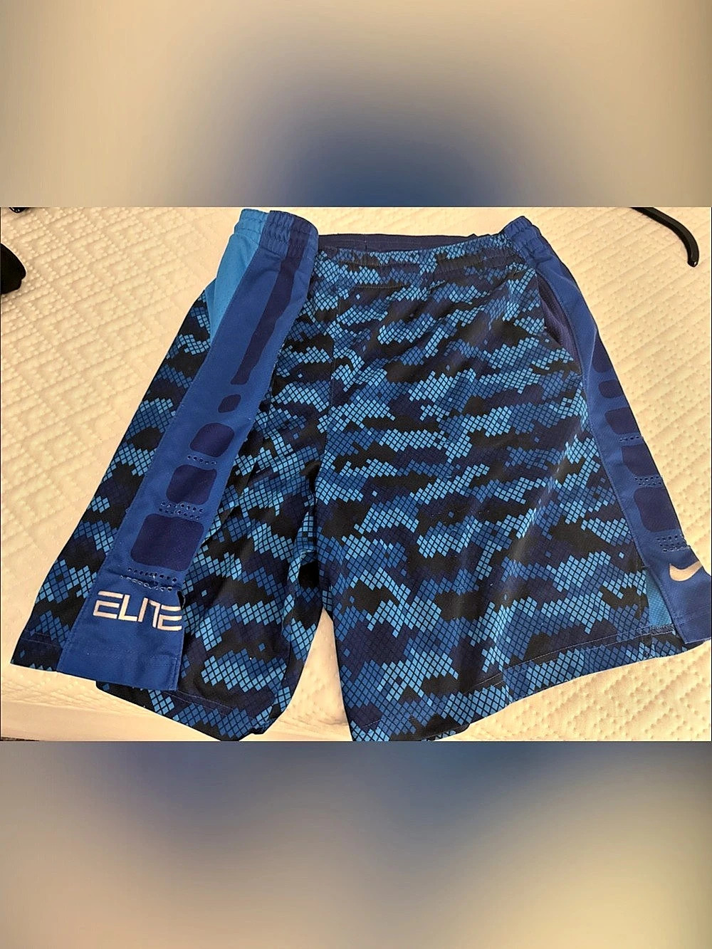 Nike Elite Stripe Dri-FIT Basketball Shorts Blue & Black XXL
